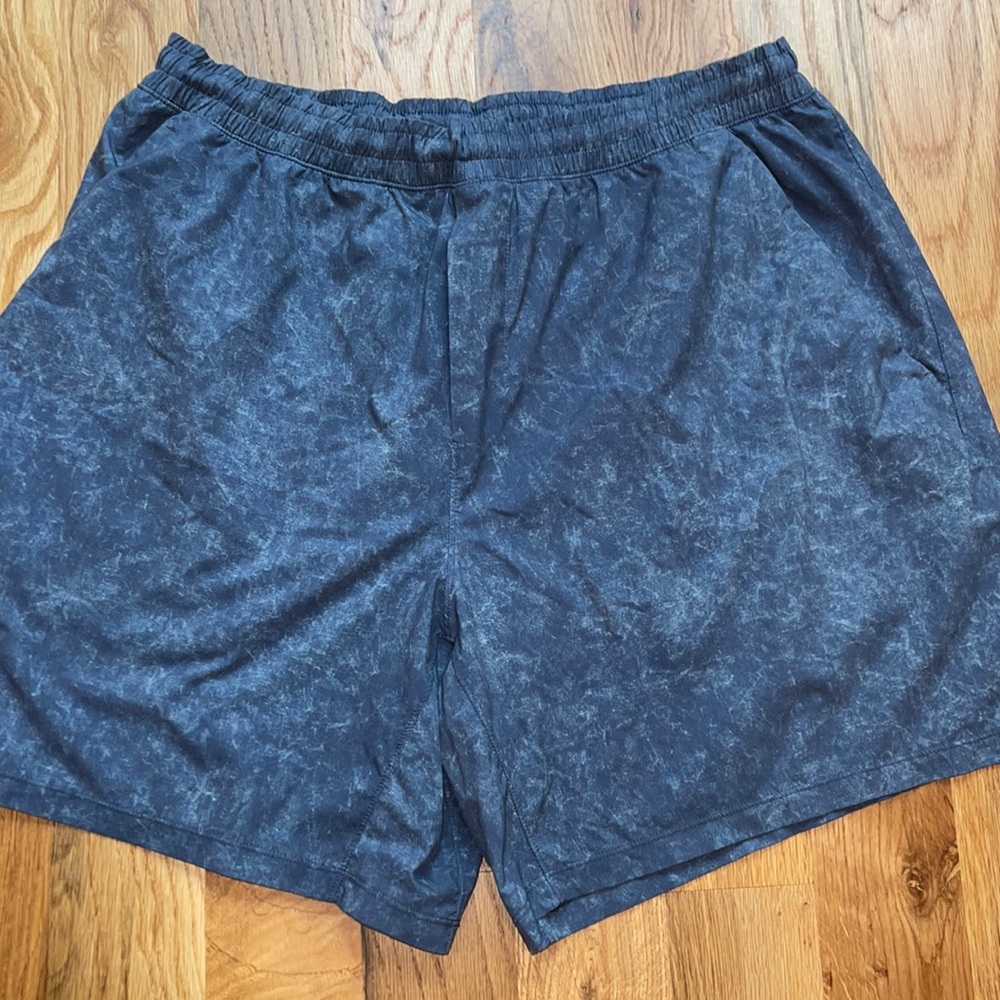 Lululemon Pace breaker shorts